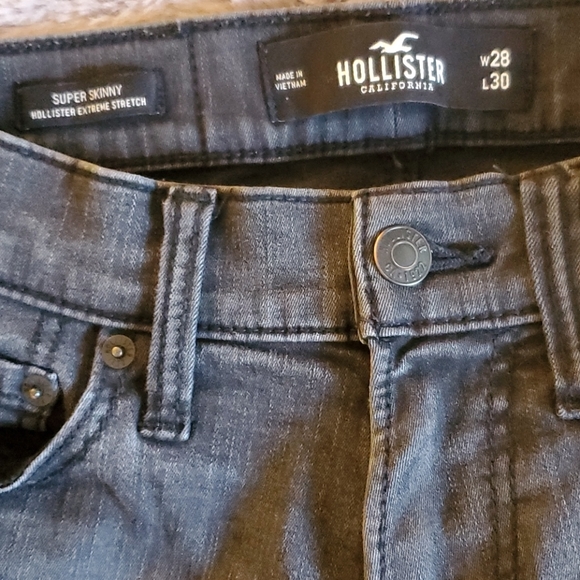 Men Hollister Black Skinny Jeans - Picture 2 of 5